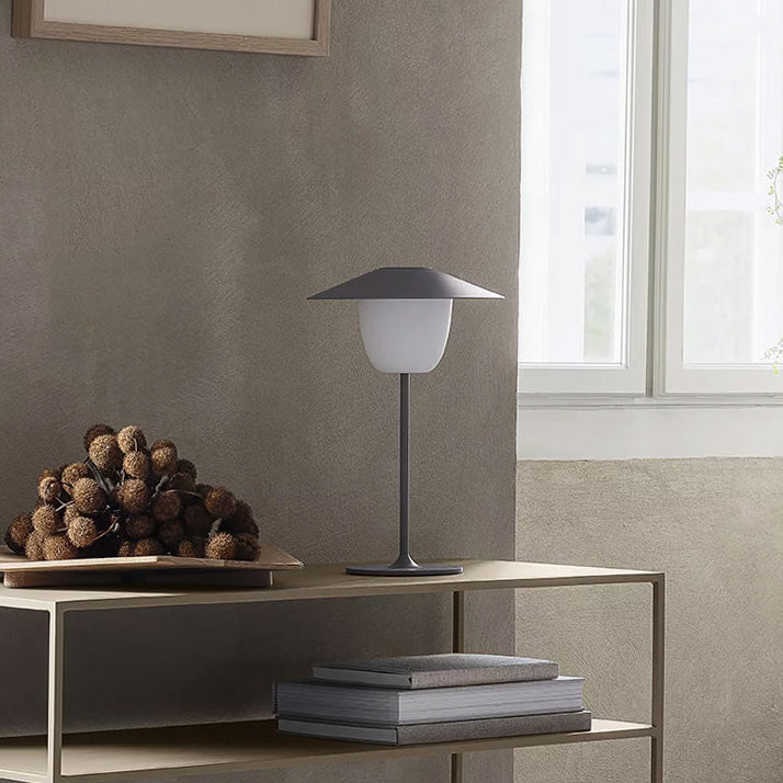 LED-Gartenlaterne ANI indoor & outdoor zum Hängen oder Stellen - warm grey