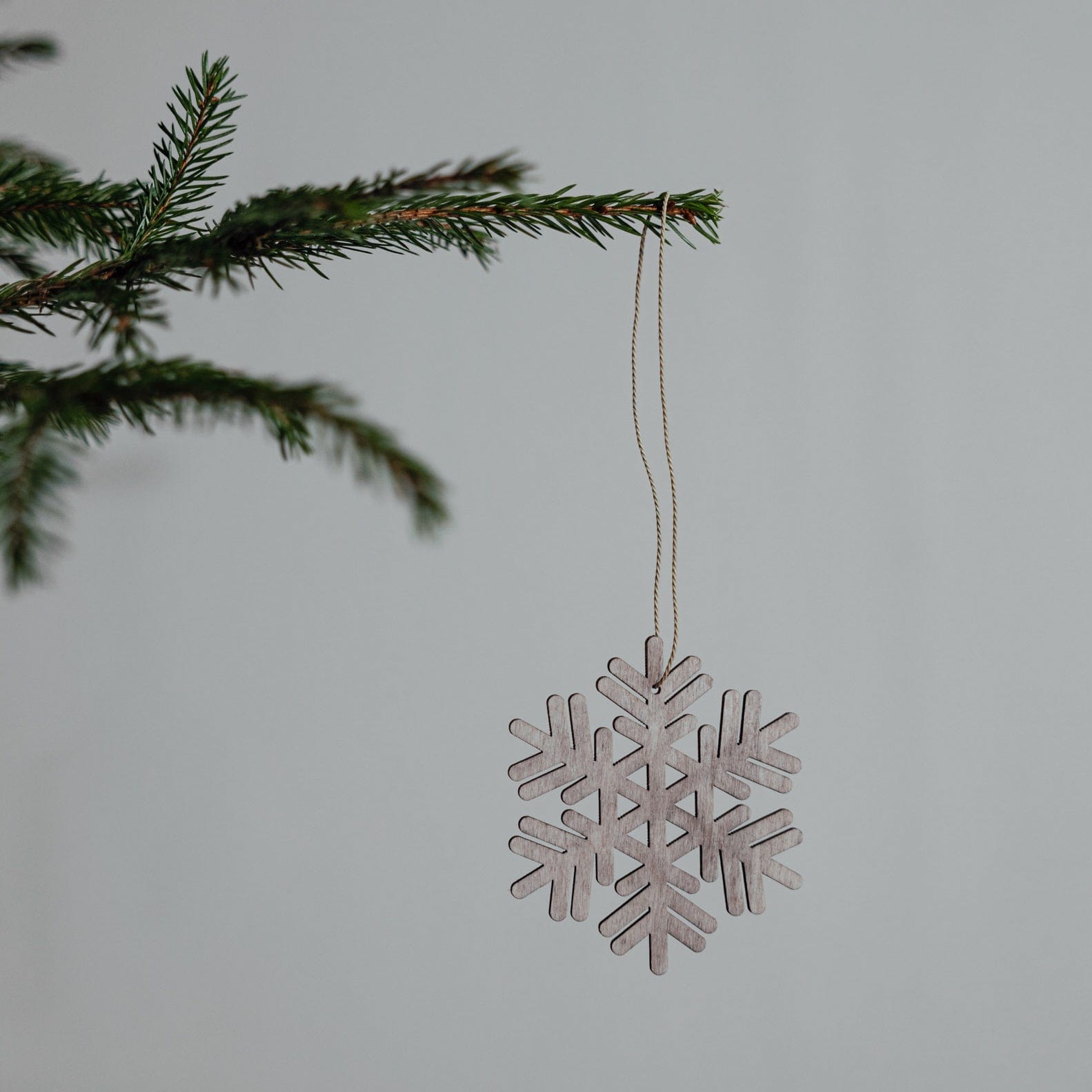 Holzanhänger Schneeflocke Alseda