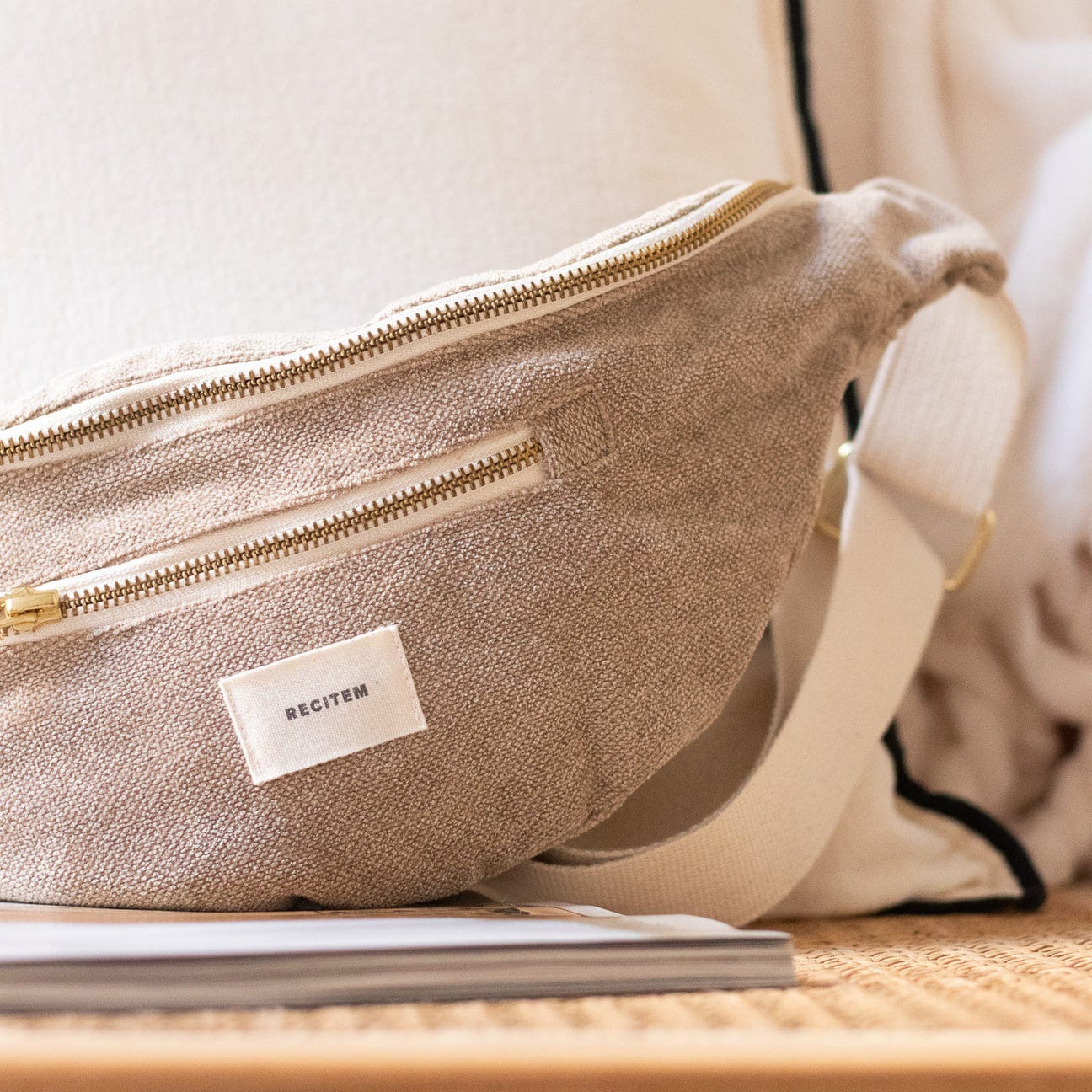 Arthur Bauchtasche - beige