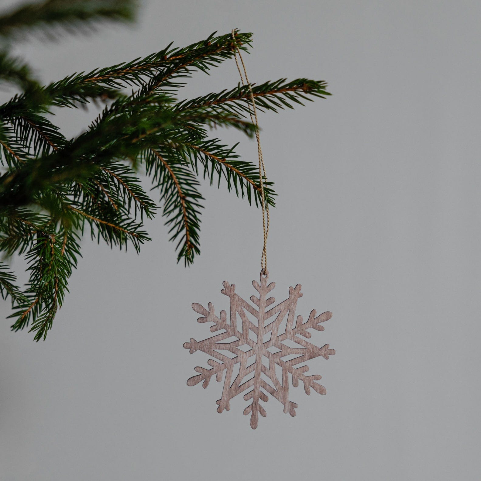 Holzanhänger Schneeflocke Askeryd