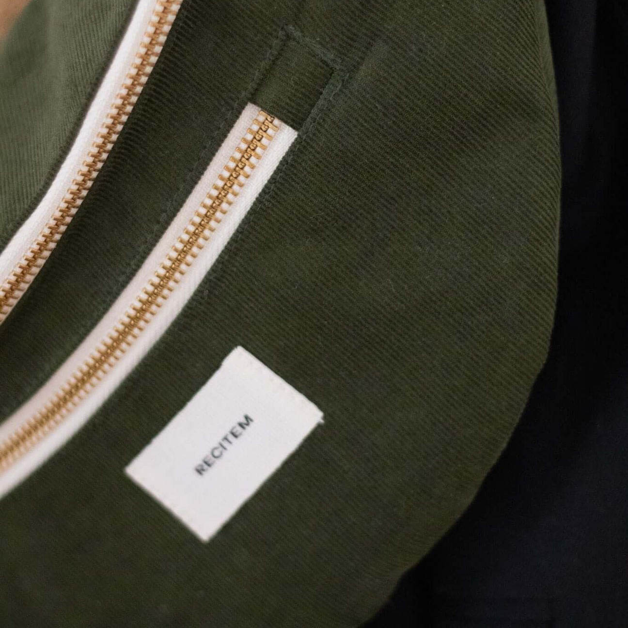 Iria Bauchtasche - dunkelgrün