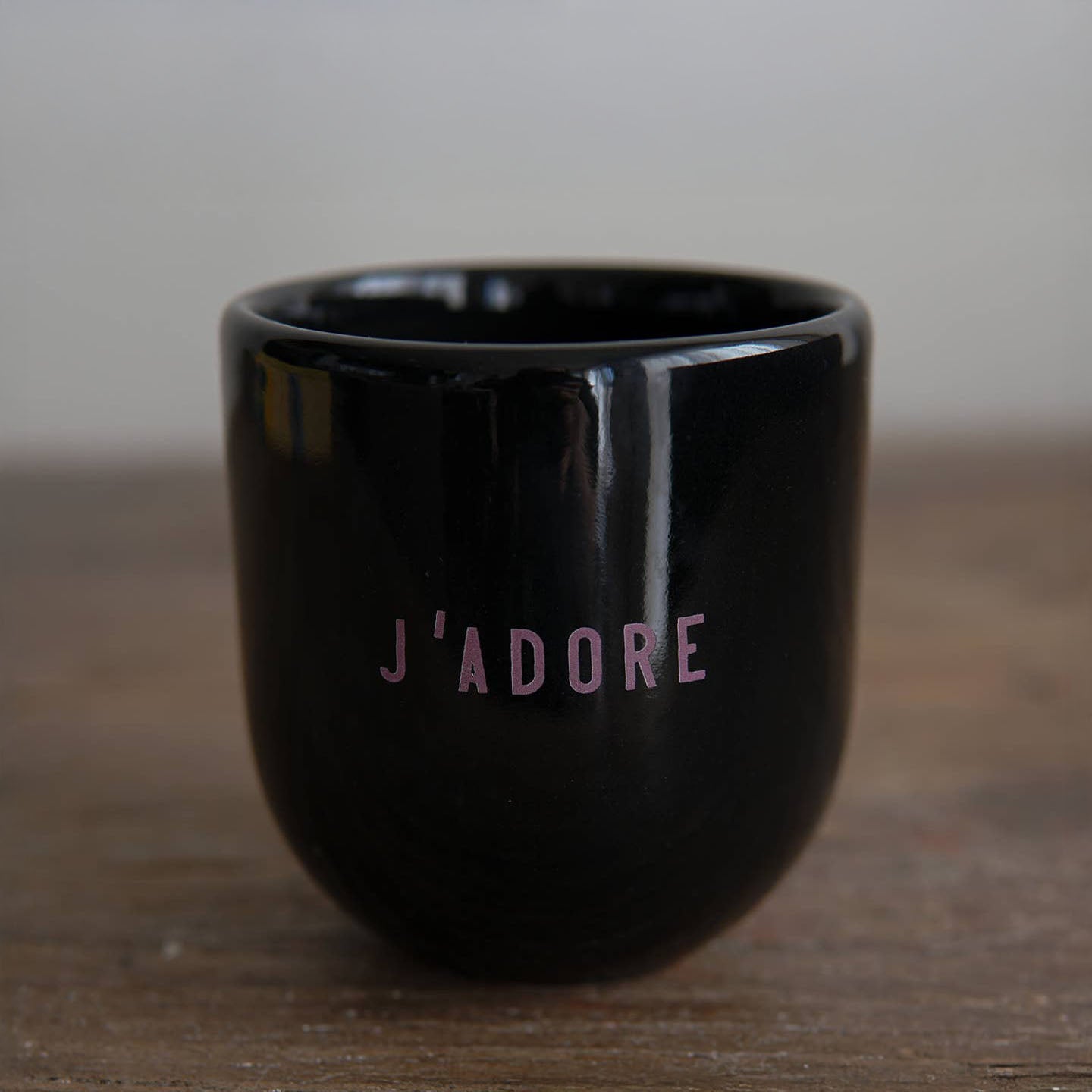 Becher J'adore - schwarz