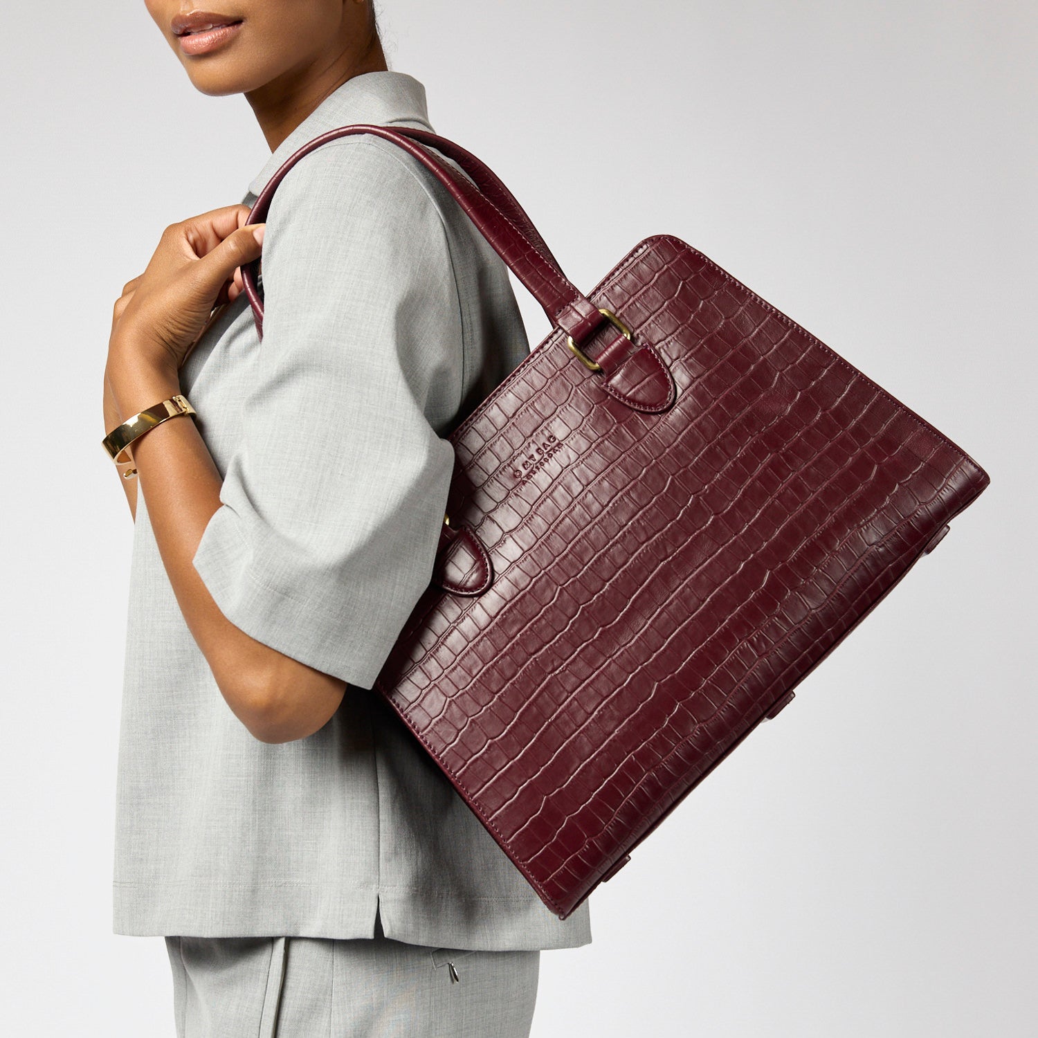 Blair Tasche - Leder Dark Cherry Croco Print mit 2 Straps