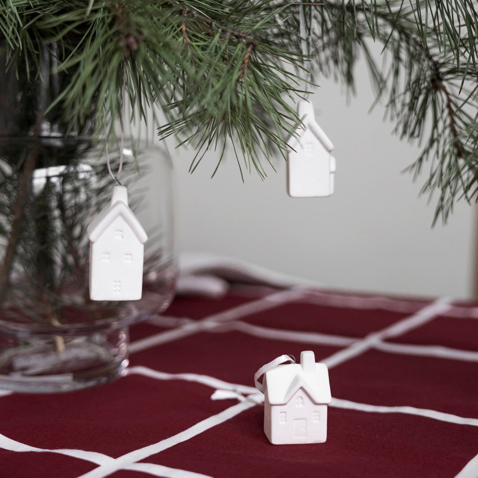 Keramikanhänger Byhus Nr 3 - weiß