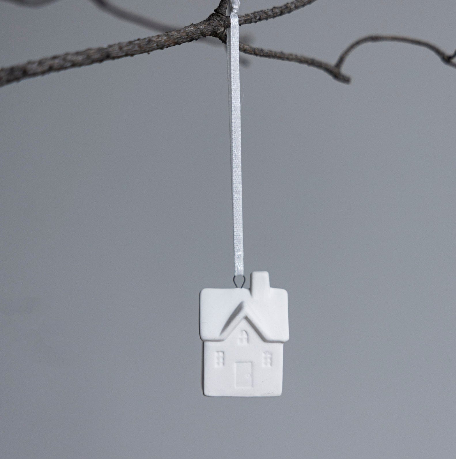 Keramikanhänger Byhus Nr 3 - weiß