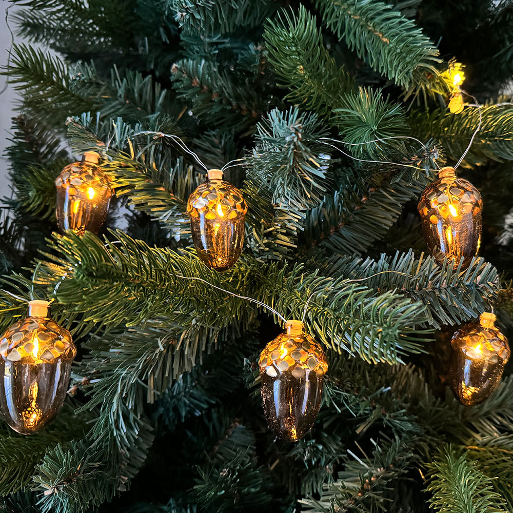 LED-Lichterkette Eichel
