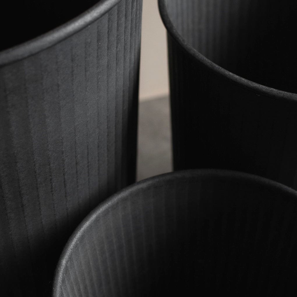 Pflanztopf Out Stripe - schwarz