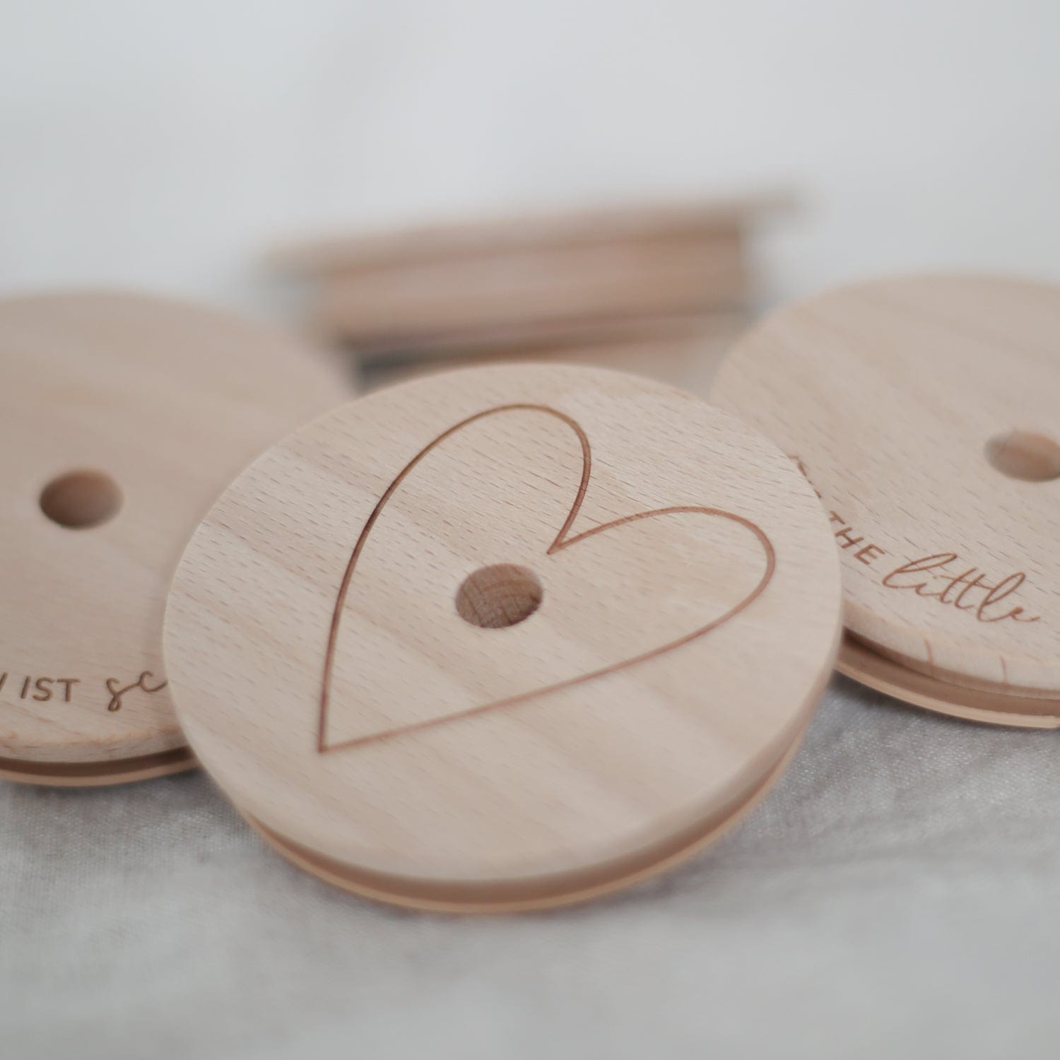 Holzdeckel Herz für Hohe Trinkgläser