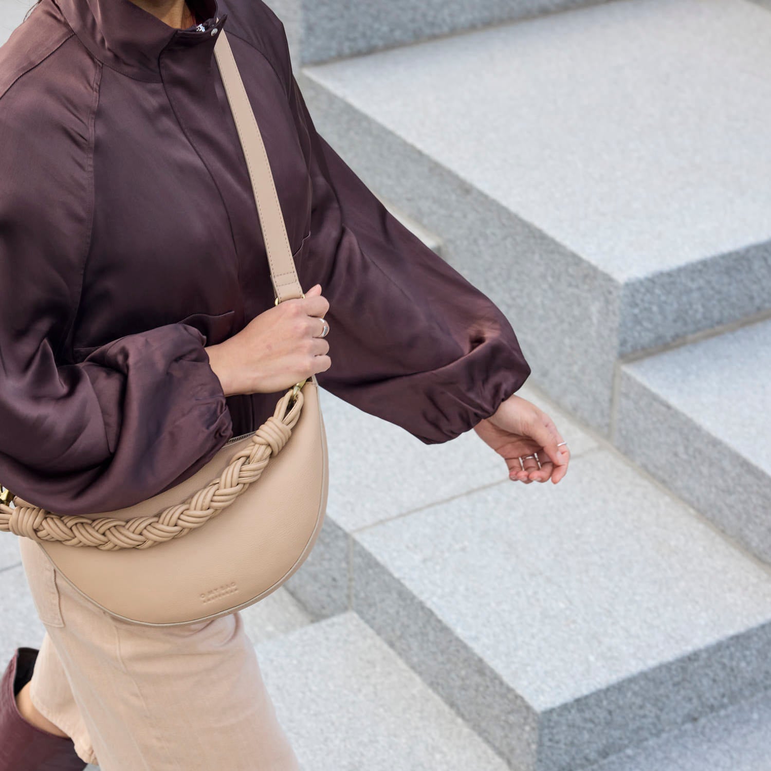 Leo Tasche - Leder Sand mit 2 Straps