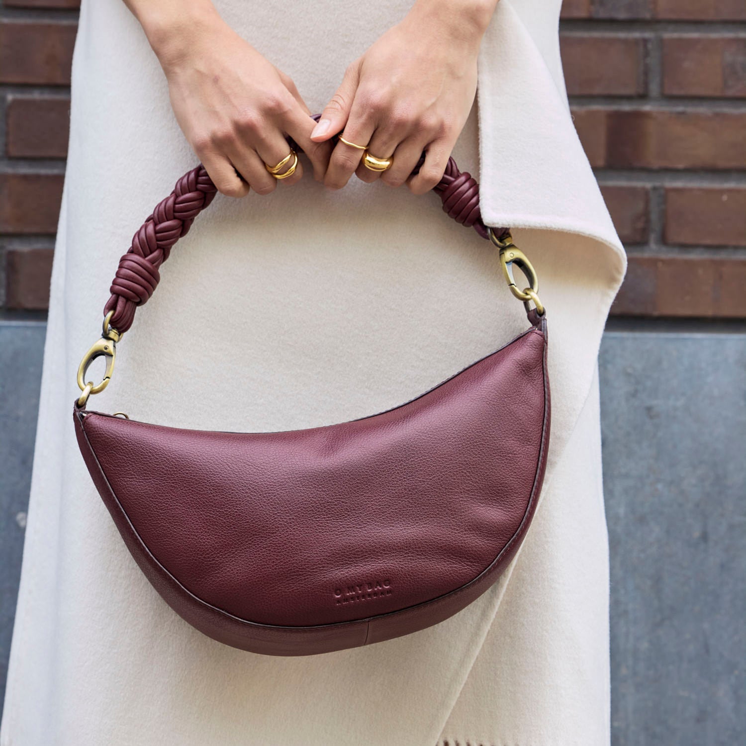 Leo Tasche - Leder Dark Cherry mit 2 Straps