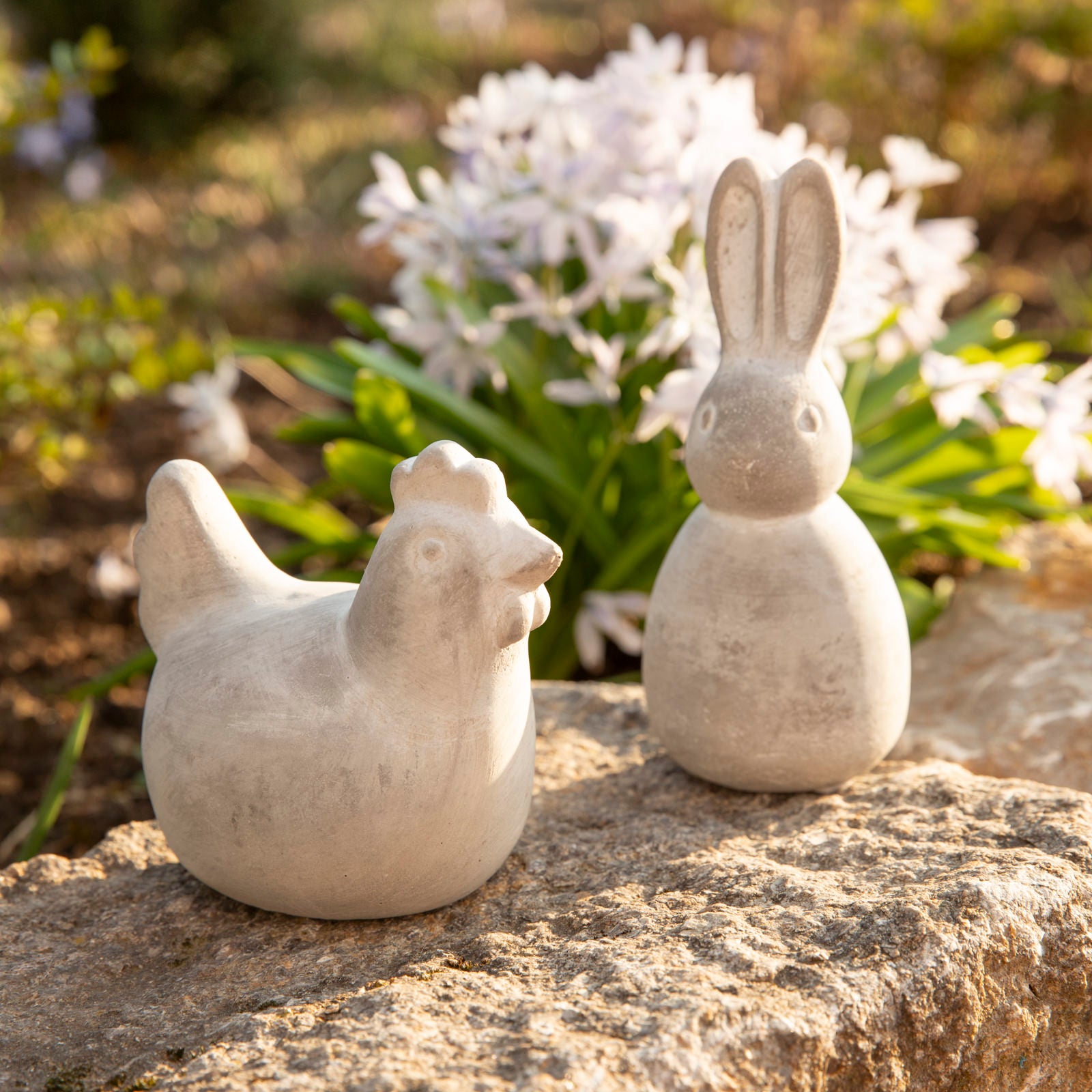 Hase aus Beton - grau