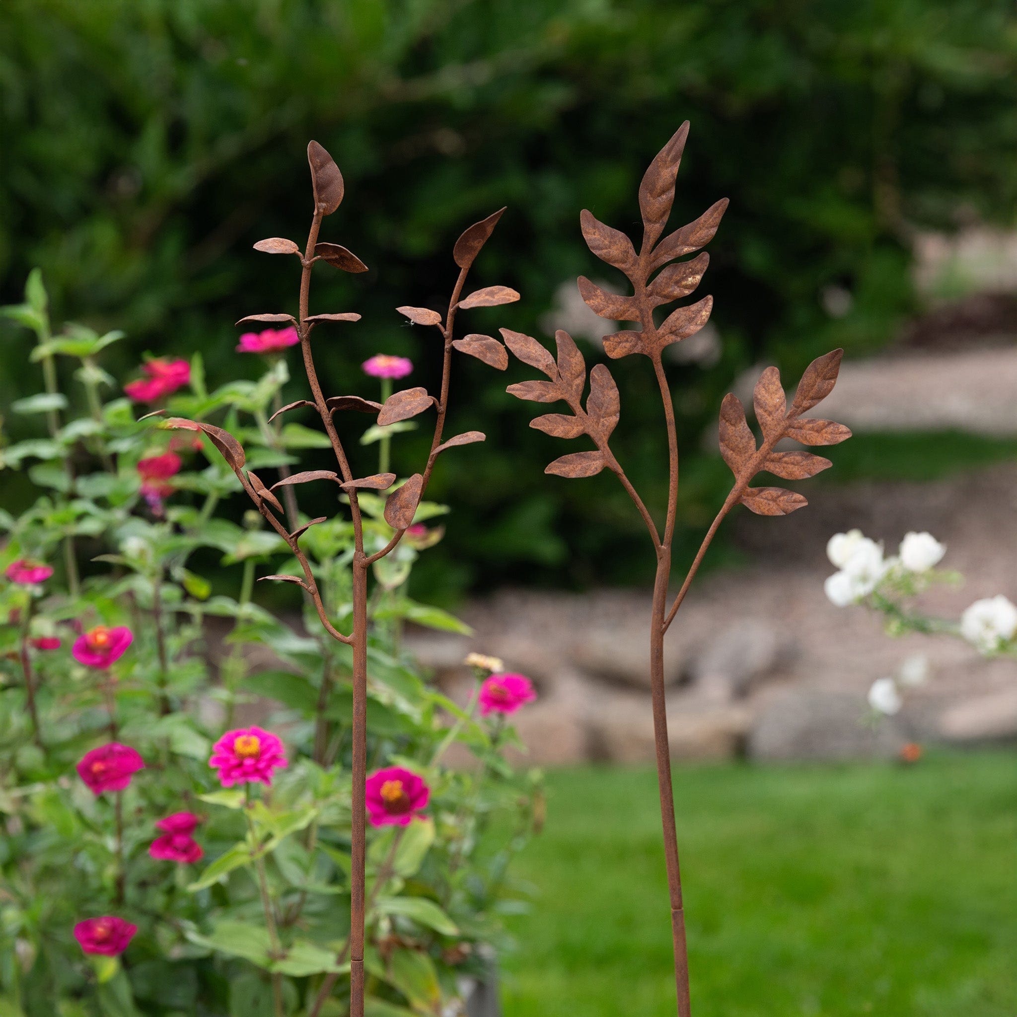 Gartenstecker Flora Rost