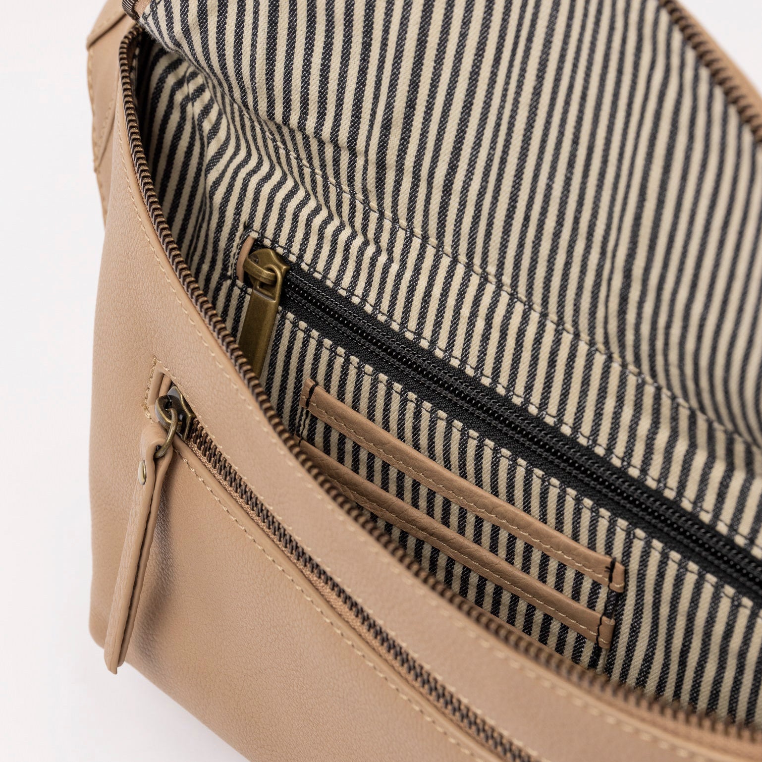 Drew Bauchtasche - Leder Sand mit 2 Straps