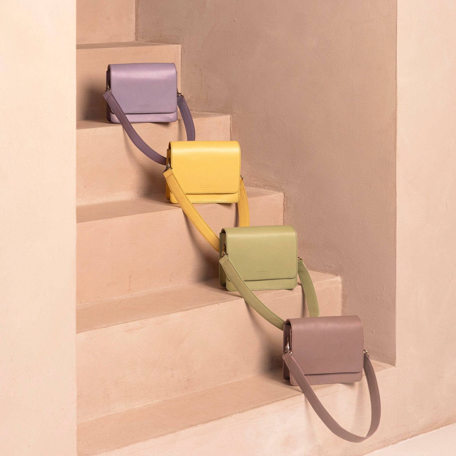 Audrey Mini Tasche - Leder Lavendel mit 2 Straps