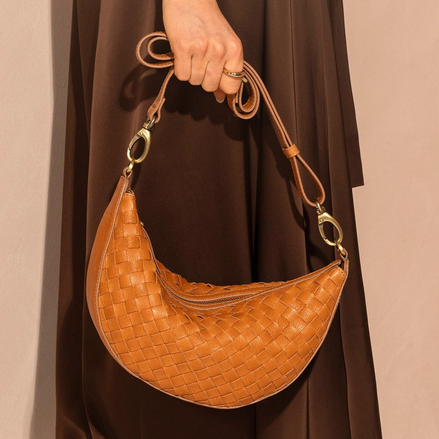 Leo Tasche - Leder Woven Cognac