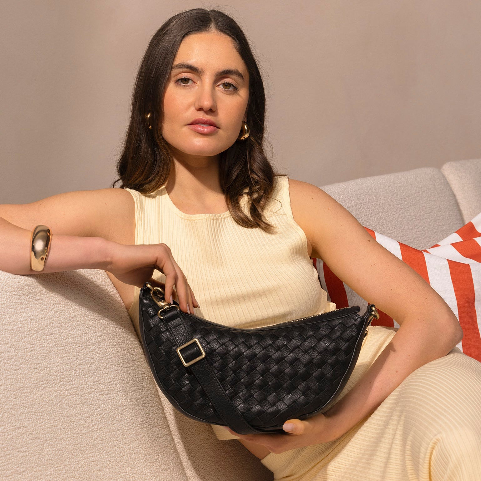 Leo Tasche - Leder Woven Schwarz