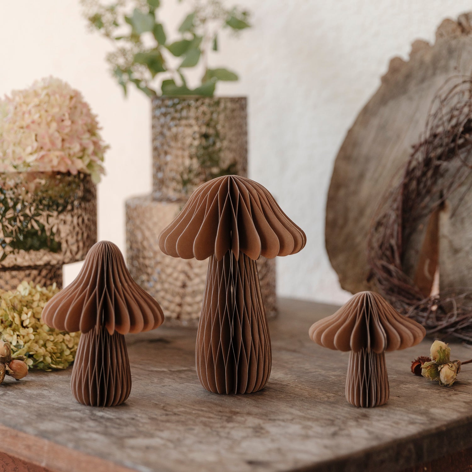 Pilz aus Papier - braun
