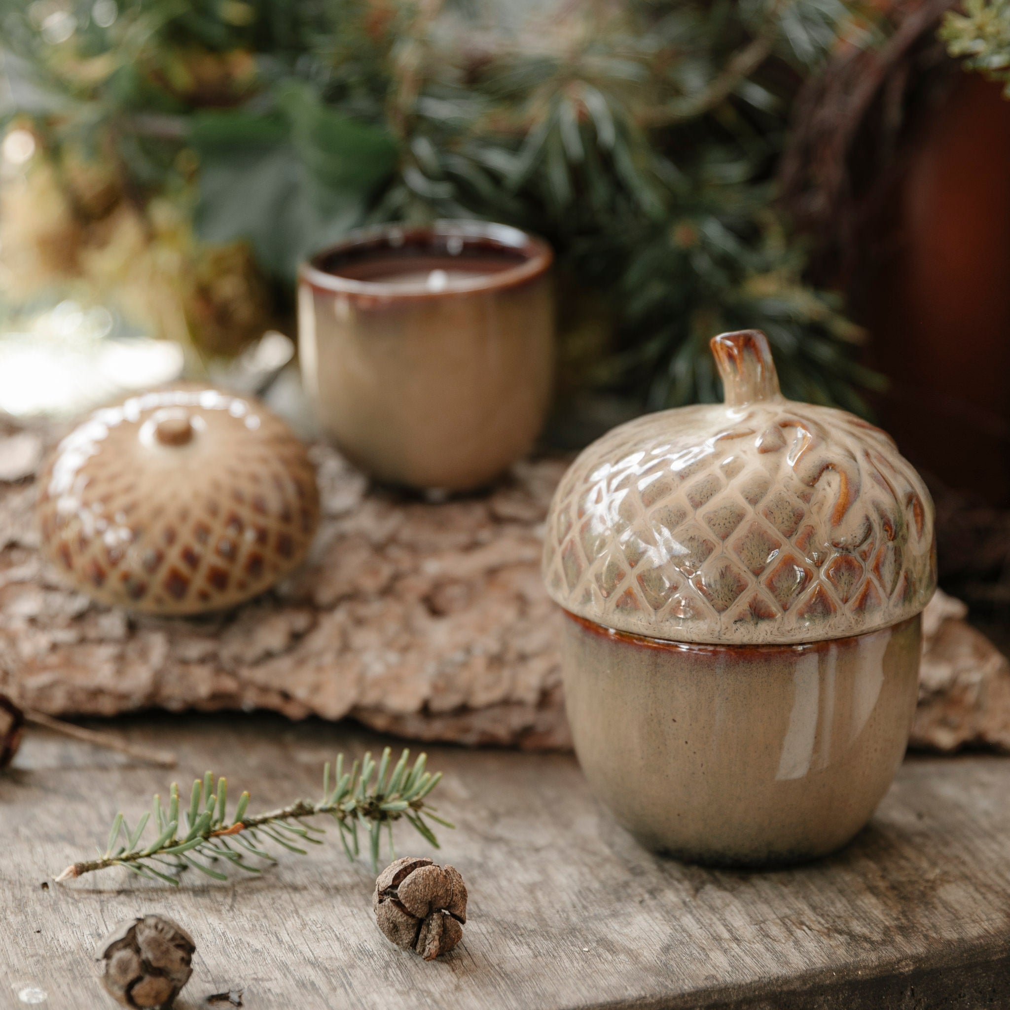 Kerze mit Deckel Eichel - braun