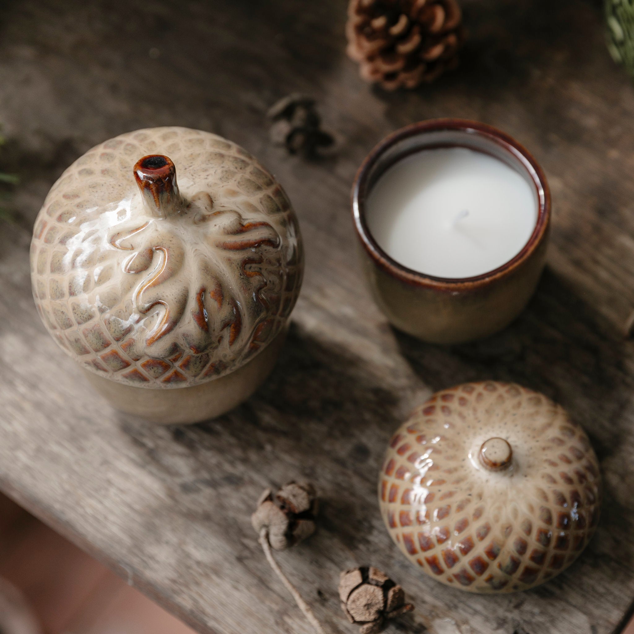 Kerze mit Deckel Eichel - braun