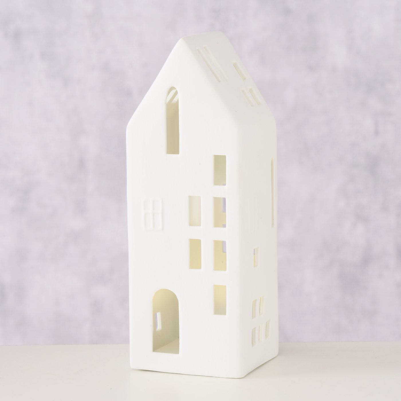 Lichthaus Hygga mit LED Beleuchtung L - weiß