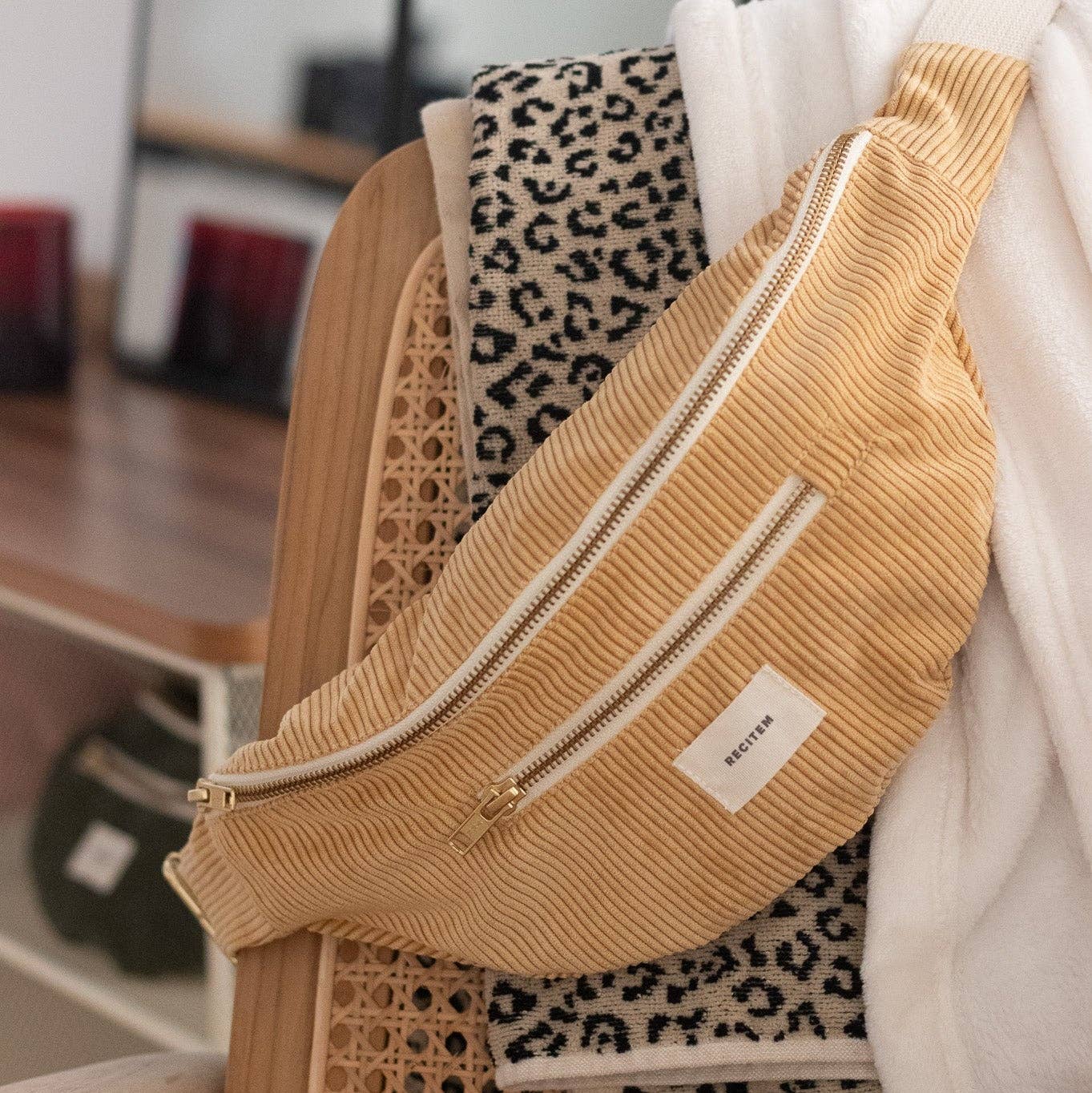 Jade Bauchtasche - butter yellow