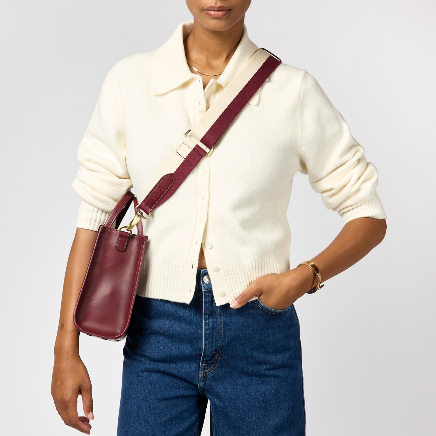 Jackie Midi Tasche - Leder Dark Cherry mit 2 Straps