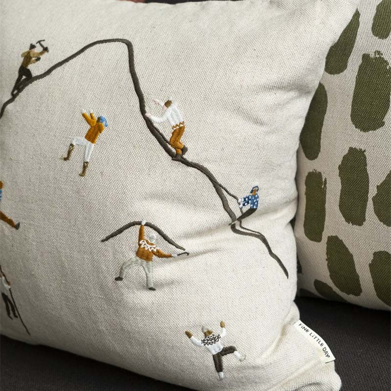 Kissenbezug Mountain Climbers - natur