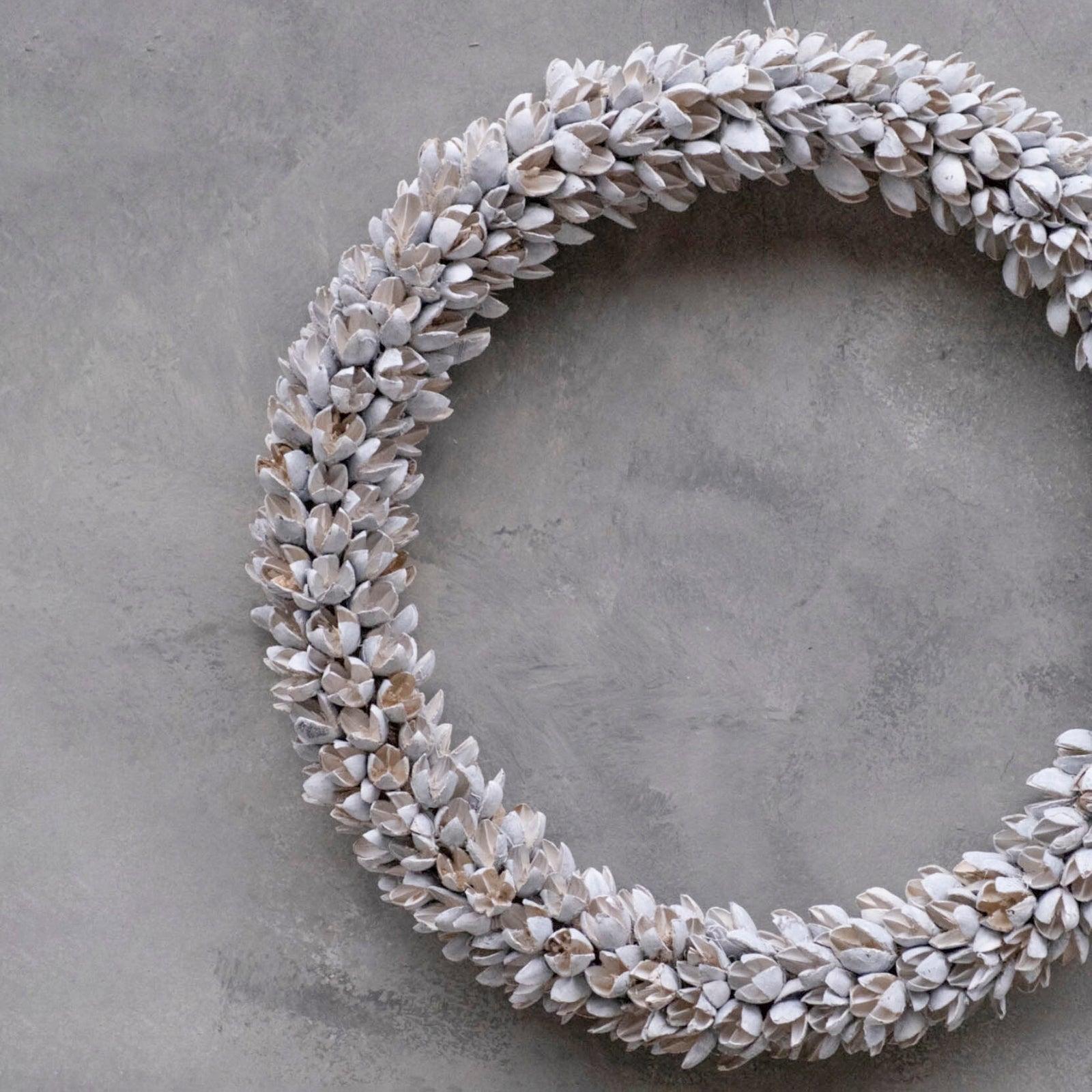 Kranz Bakuli dünn - weiß