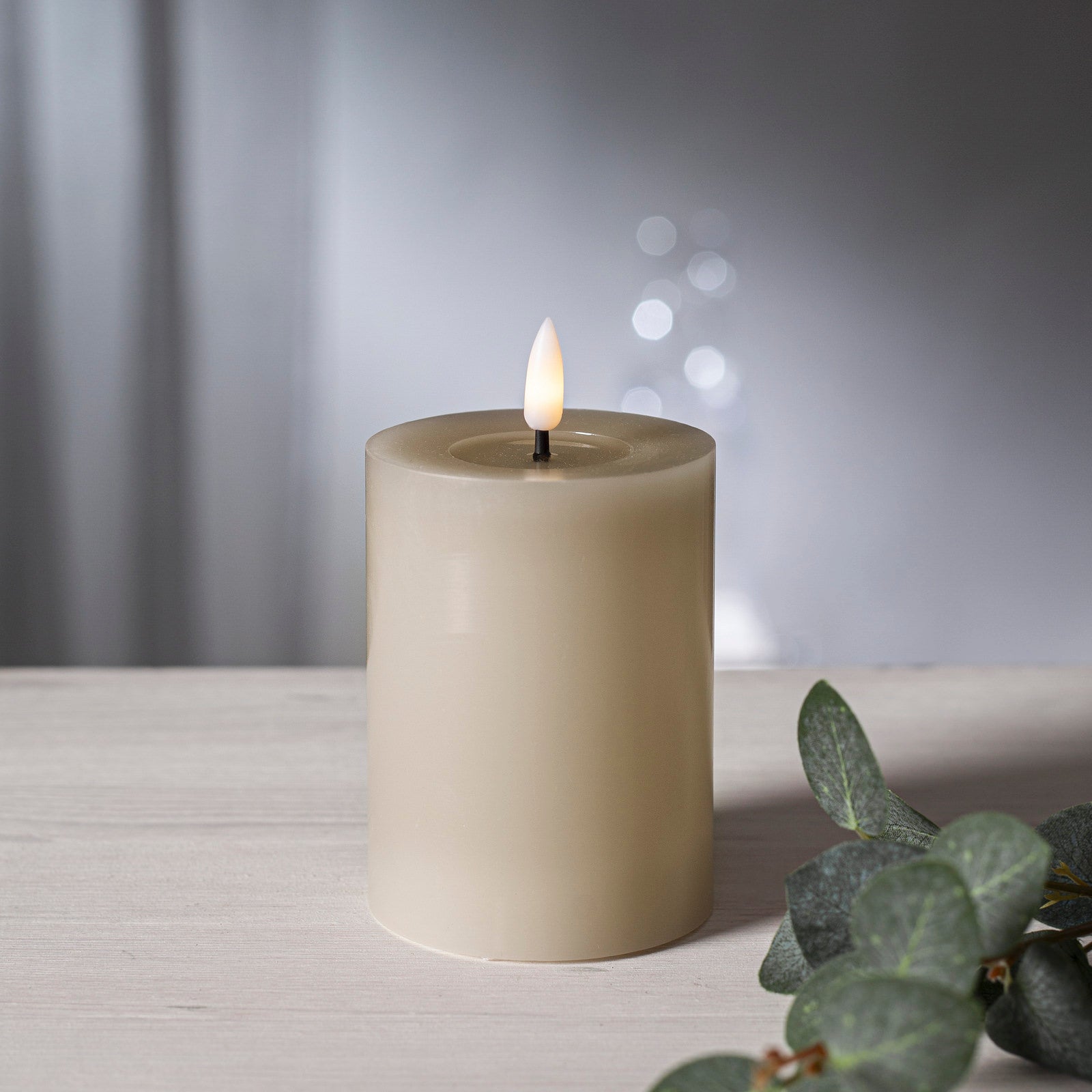 LED Stumpenkerze - beige