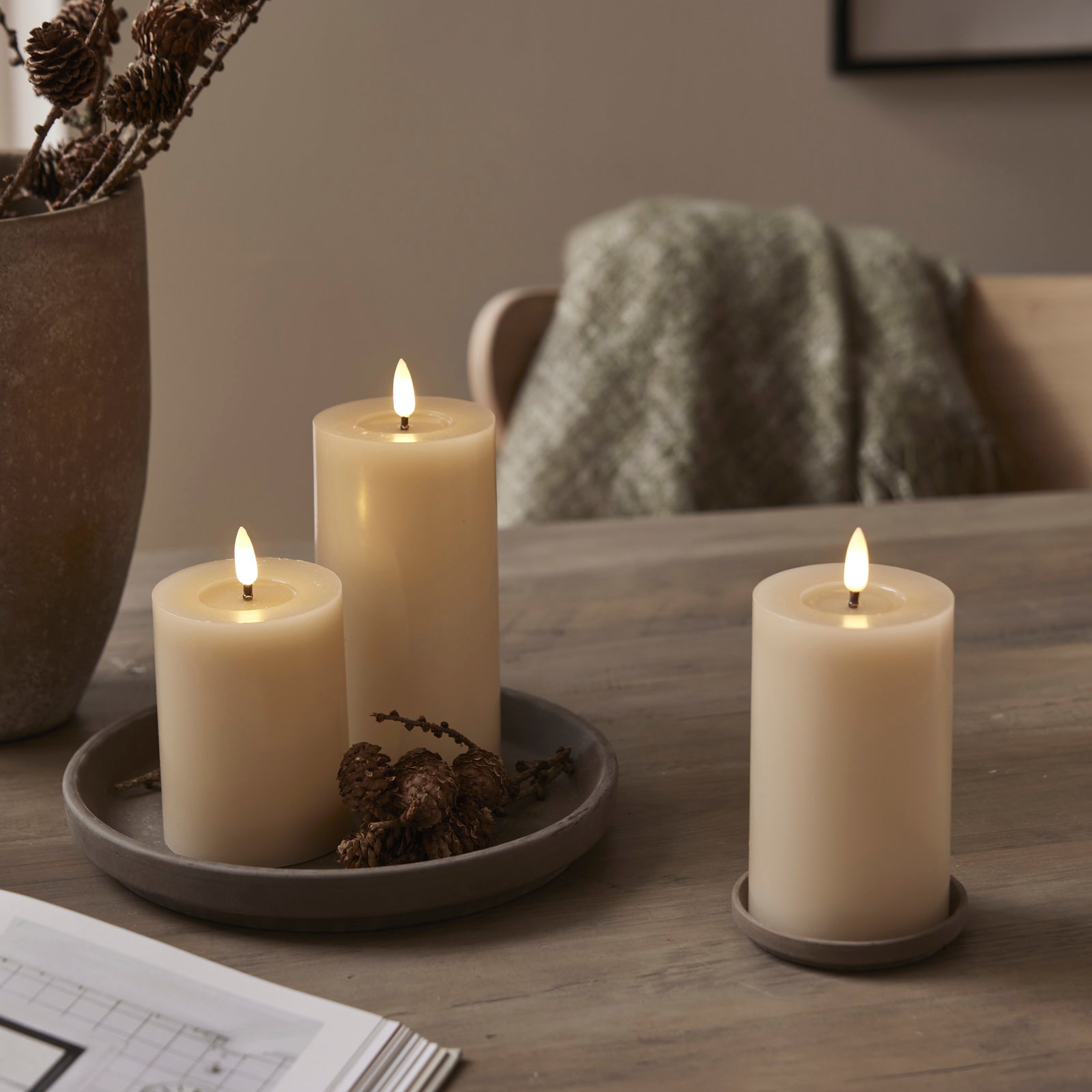 LED Stumpenkerze - beige