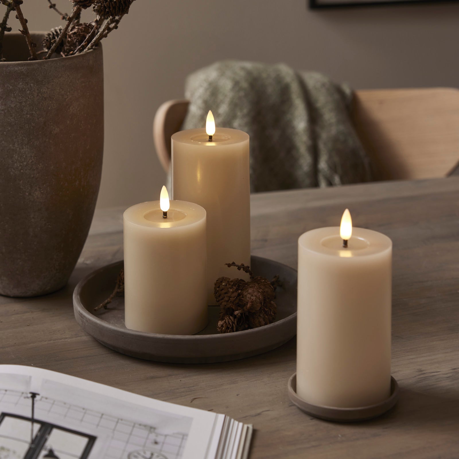 LED Stumpenkerze - beige