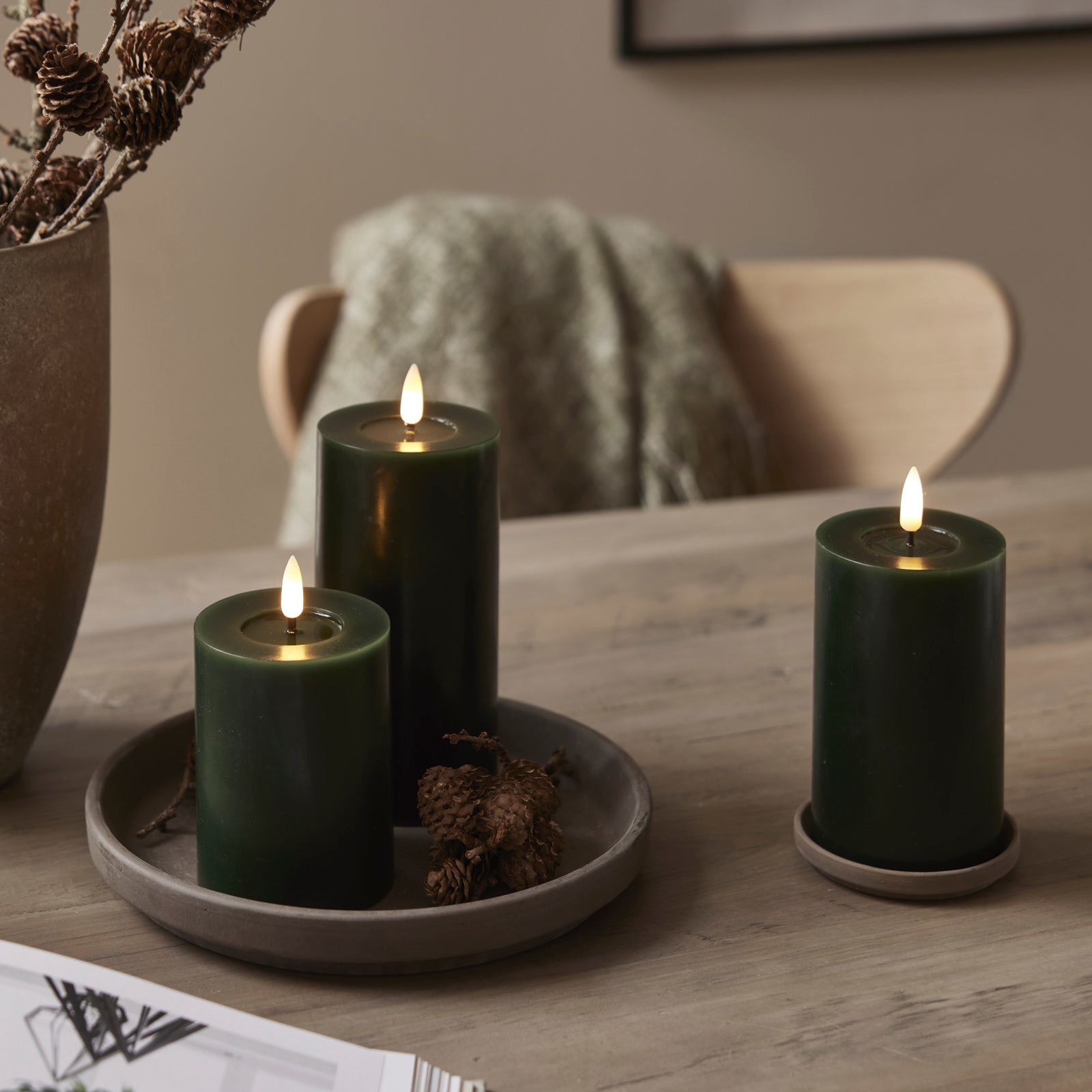 LED Stumpenkerze - dunkelgrün