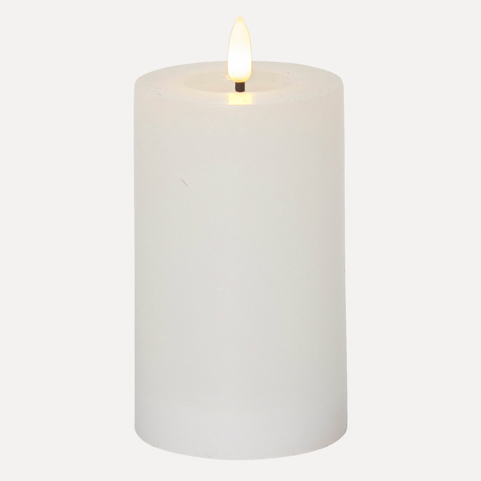 LED Stumpenkerze - weiß