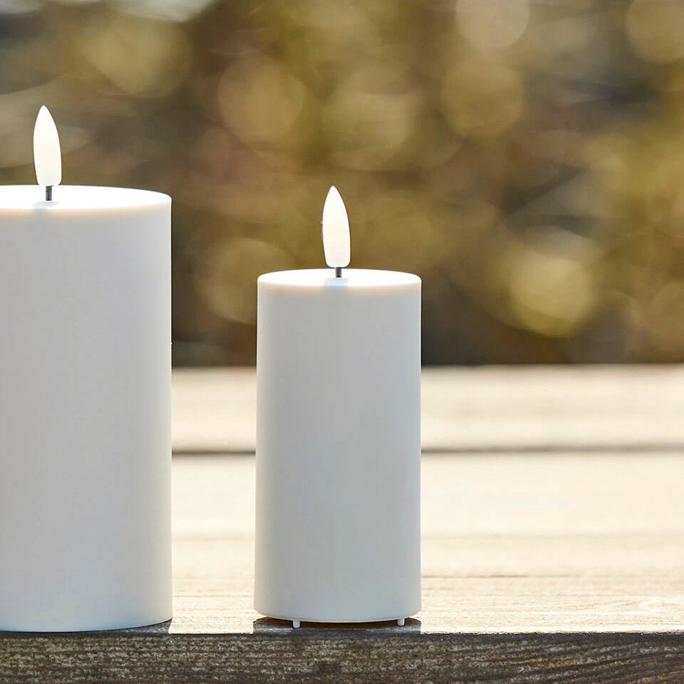 Outdoor LED Stumpenkerze - warm greige