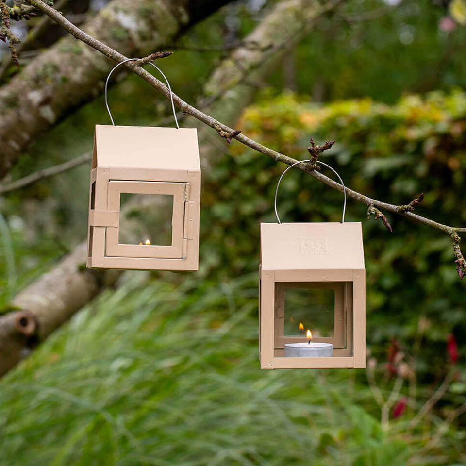 Laterne mit Aufhängung - hazelnut