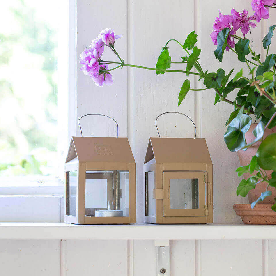 Laterne mit Aufhängung - hazelnut