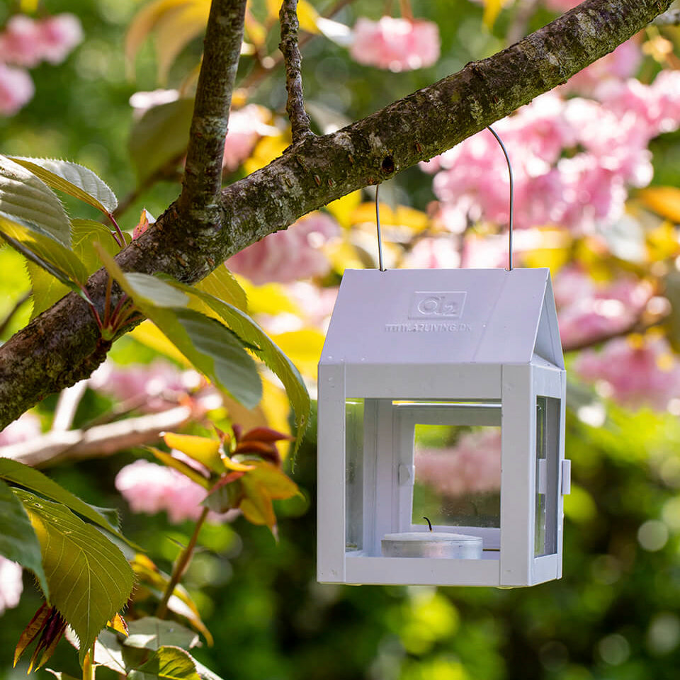 Laterne mit Aufhängung - weiß