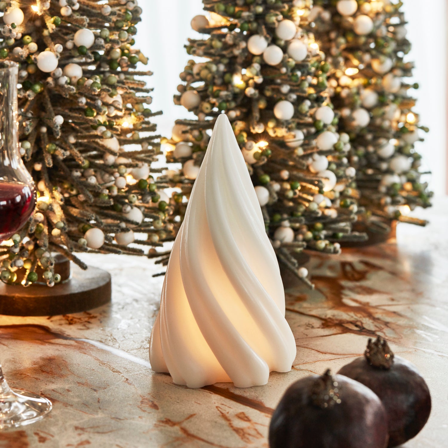 LED-Kerze Tannenbaum Olina Wachs - weiß