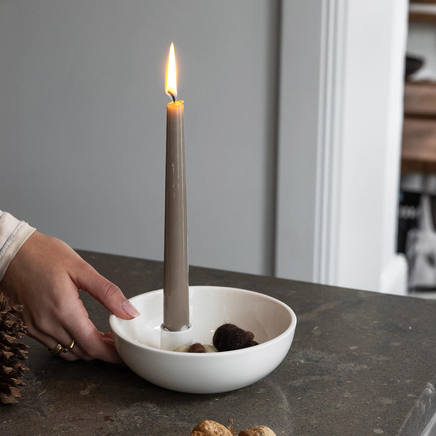 Lidatorp Kerzenhalter 16cm - weiß glasiert