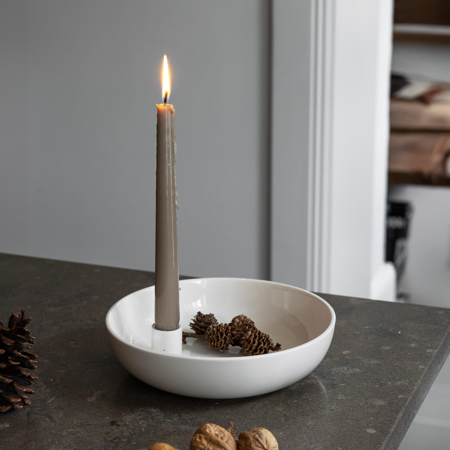 Lidatorp Kerzenhalter 21cm - weiß glasiert