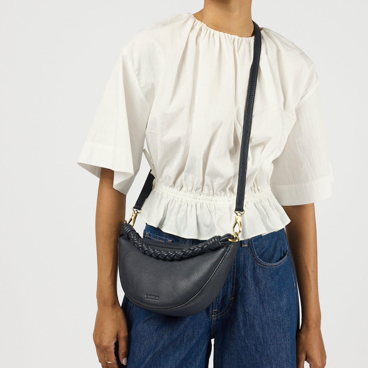 Leo Mini Tasche - Leder Universe Blue mit 2 Straps