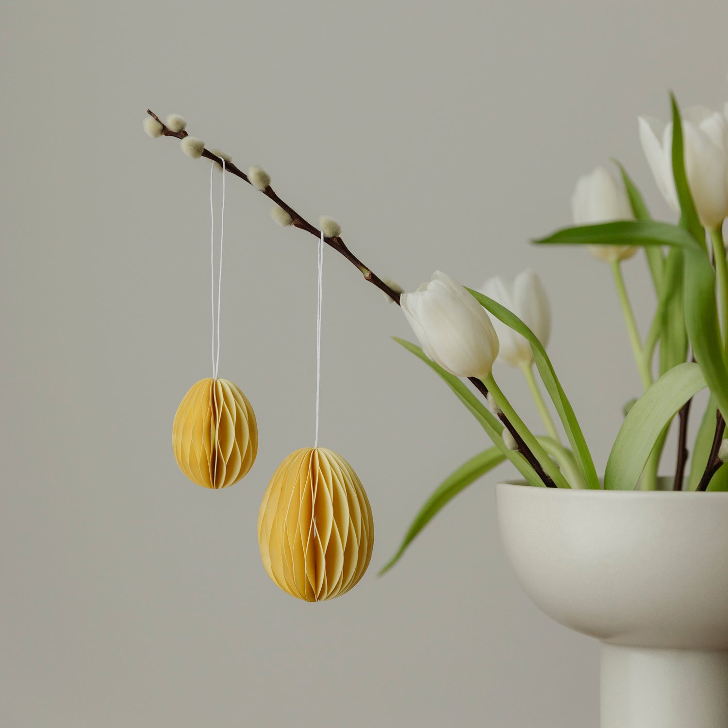 Osterei aus Papier - gelb