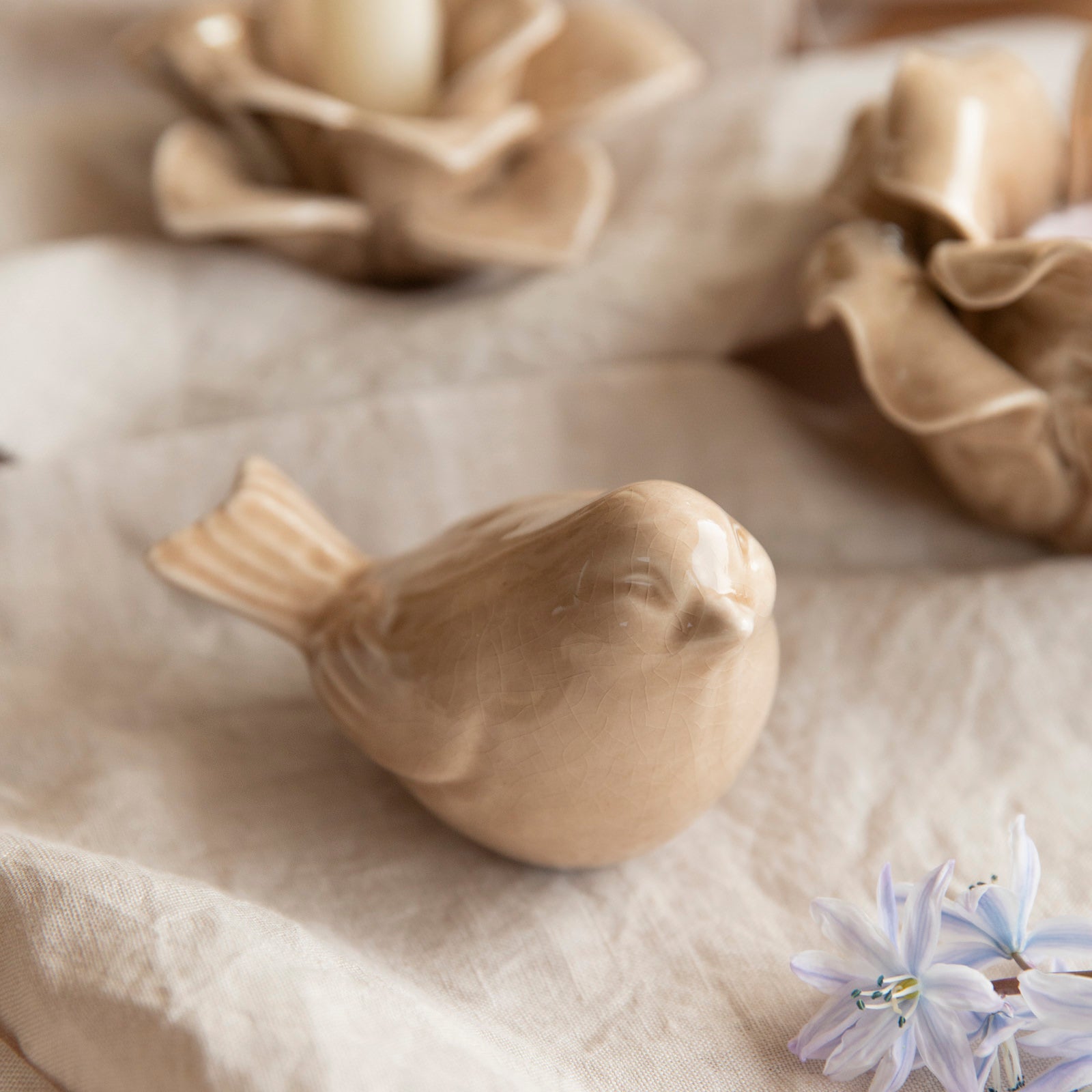 Dekofigur Vogel Lilly - sand