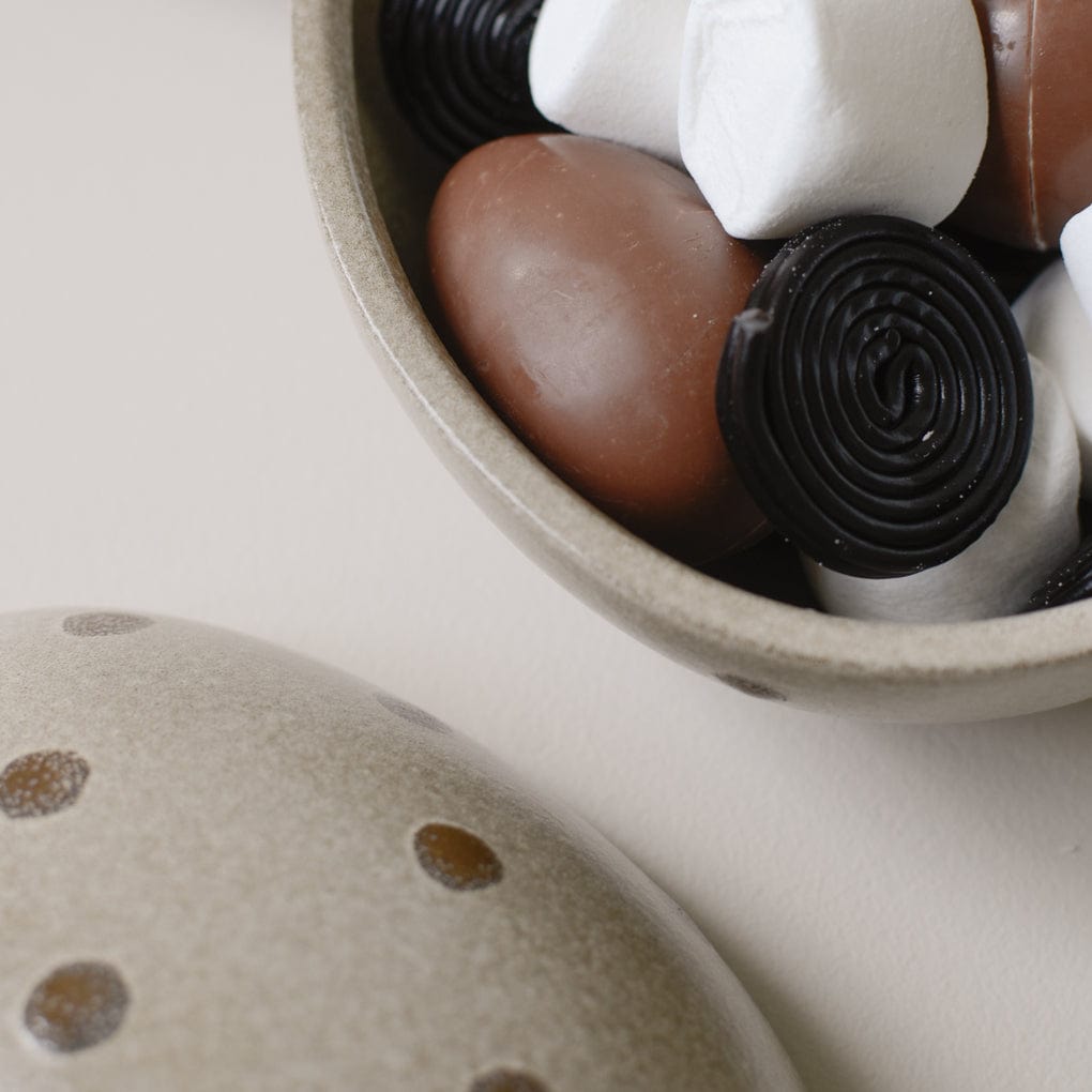 Nest Schale mit Deckel - beige dot