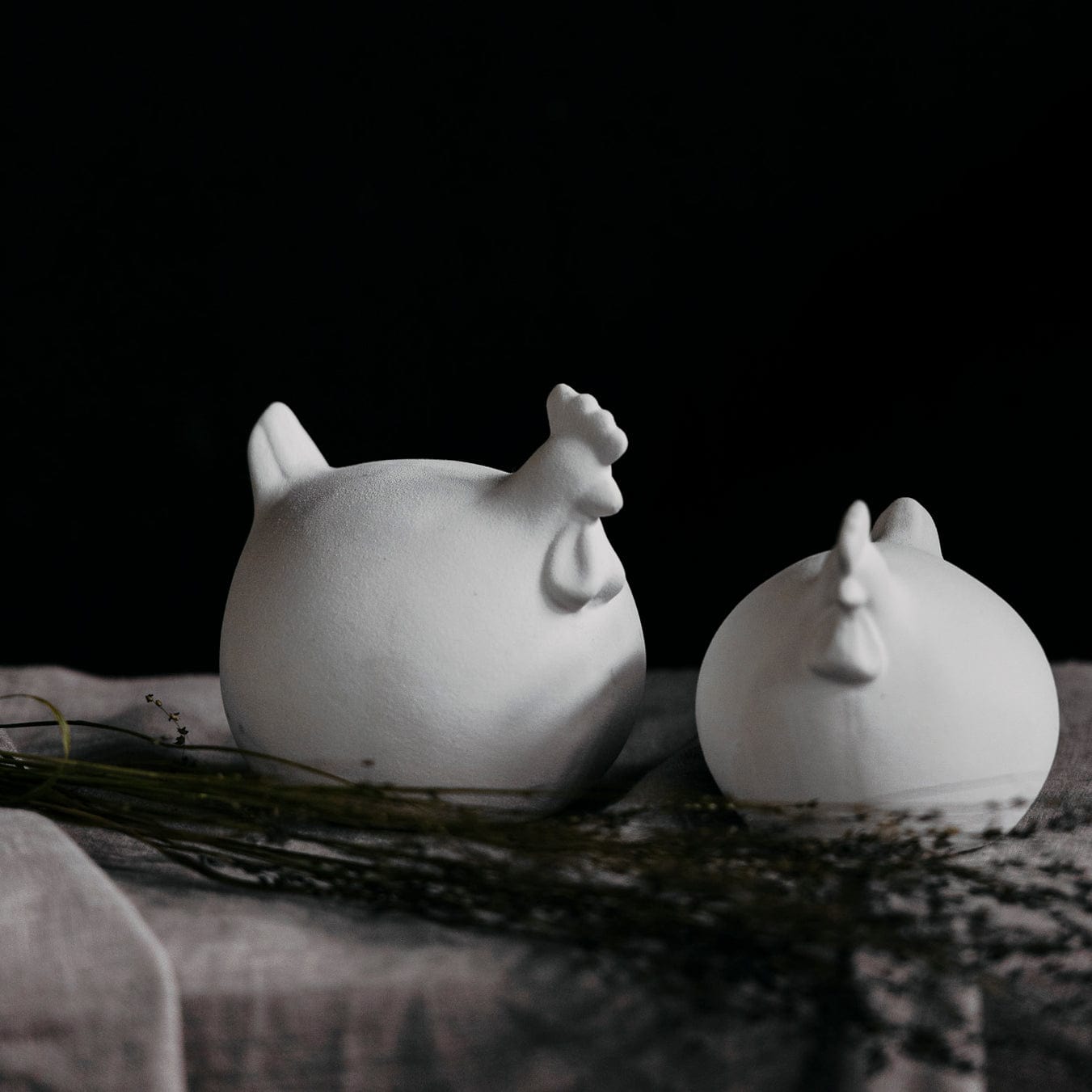 Osterdekoration Henne Ruth - weiß