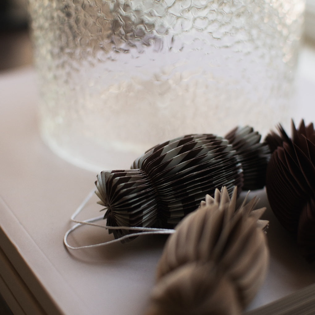 Papieranhänger Candy - beige