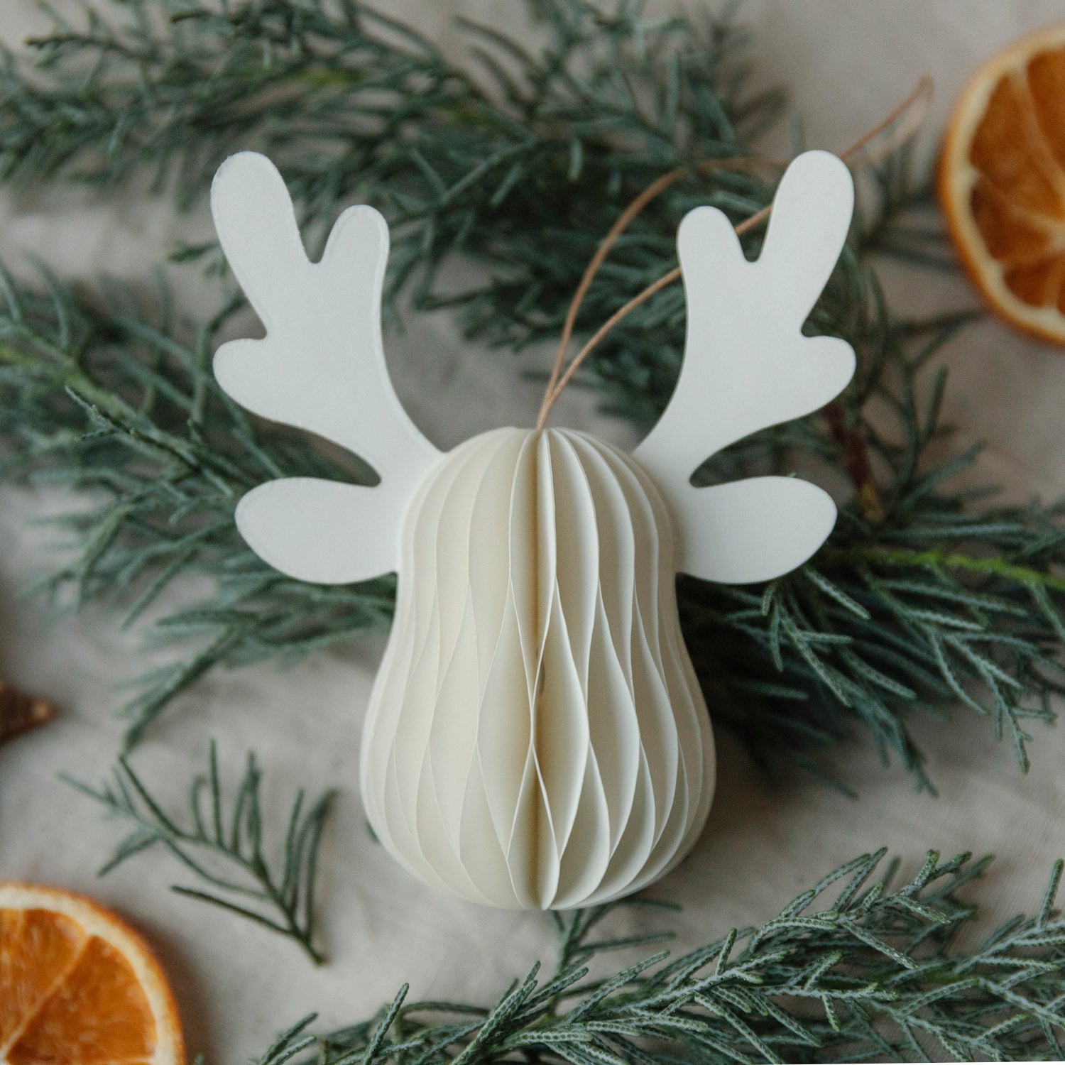 Papieranhänger Elch - weiß