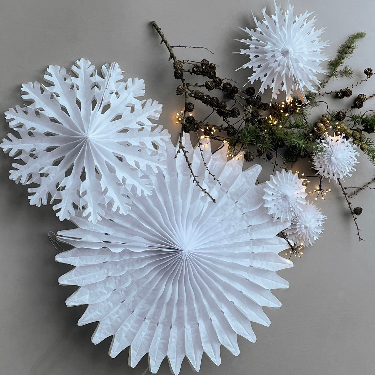 Papierstern Fold 30cm - weiß