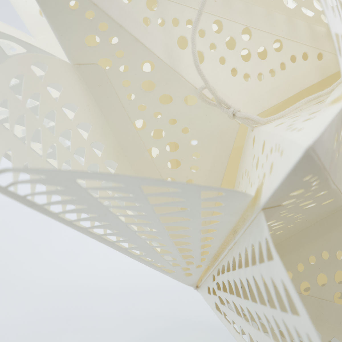 Papierstern Gint - weiß