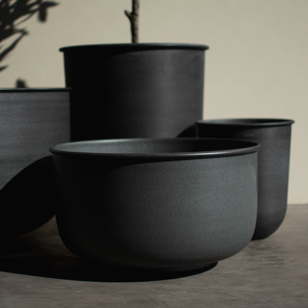 Pflanzschale Out Wide - schwarz